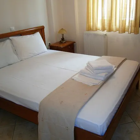 Efi Aparthotel Paralio Astros